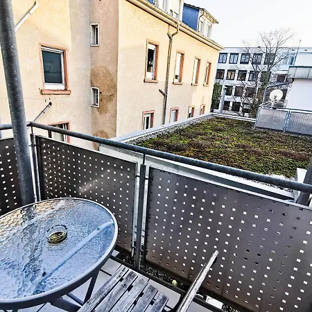 Cf13 30m2 With Terrace Ac And Netflix Heidelberg